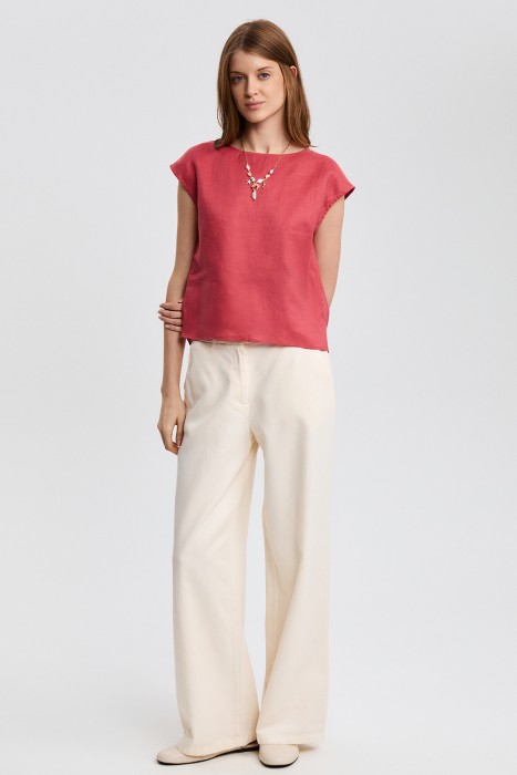 блузка изо льна от бренда снежная королева вид слева