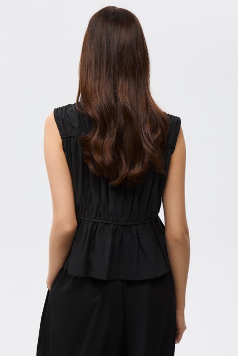 блузка с баской по цене 2880 руб вид справа