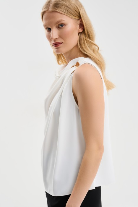 Товар с артикулом 755240003 вид сзади