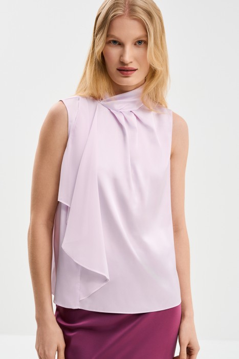 блузка с драпировкой от бренда снежная королева вид слева