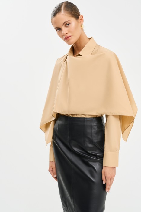 блузка с драпировкой от бренда снежная королева вид слева