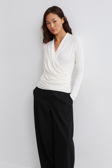 блузка с драпировкой 802135003 фотография