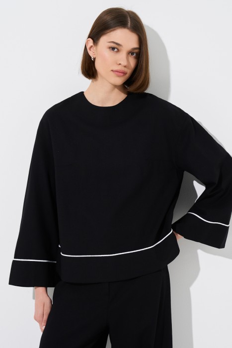 блузка с контрастным кантом по цене 1370 руб вид справа