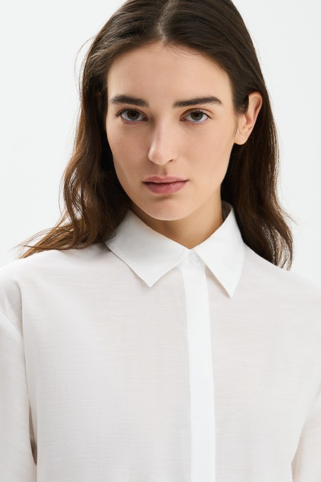 блузка с короткими рукавами из россии вид сбоку