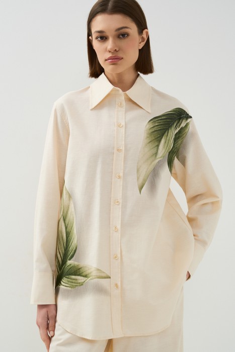 блузка с принтом от бренда снежная королева вид слева