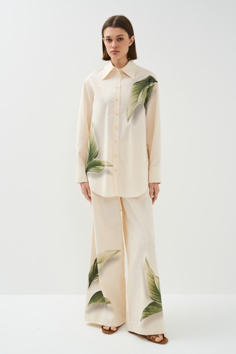 блузка с принтом из россии вид сбоку