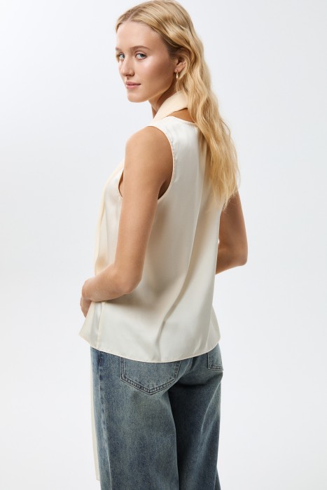 блузка с шарфом по цене 2680 руб вид справа