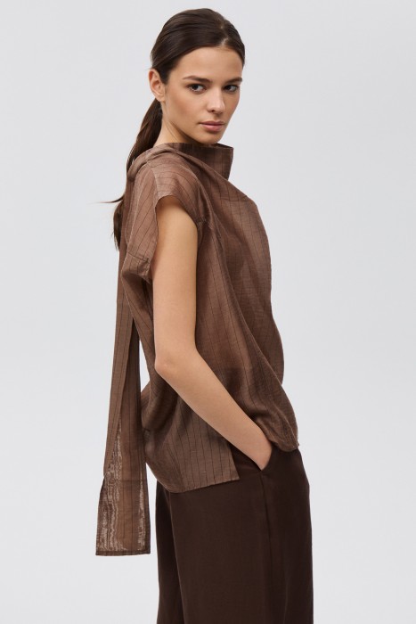 Товар с артикулом 815049003 вид сзади