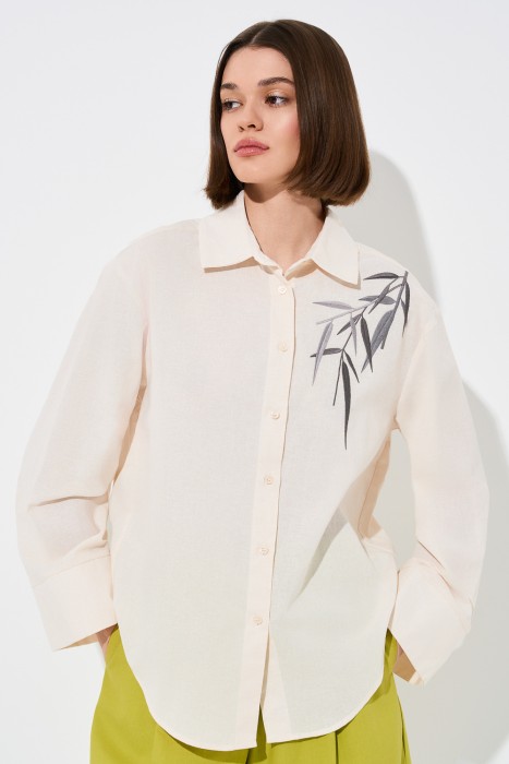 блузка с вышивкой 768786003 фотография