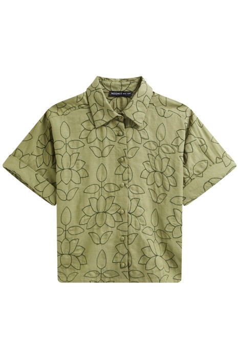 блузка с вышивкой из россии вид сбоку