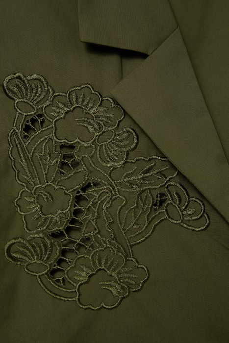 блузка с вышивкой от бренда снежная королева вид слева