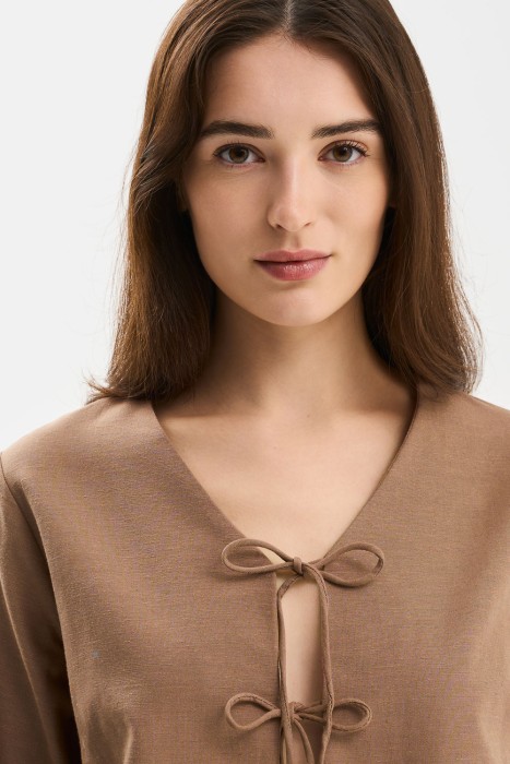 блузка с завязками из россии вид сбоку