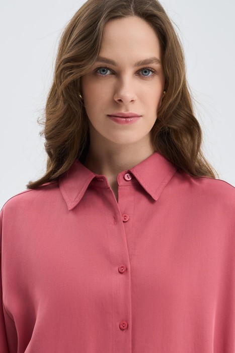 блузка из россии вид сбоку