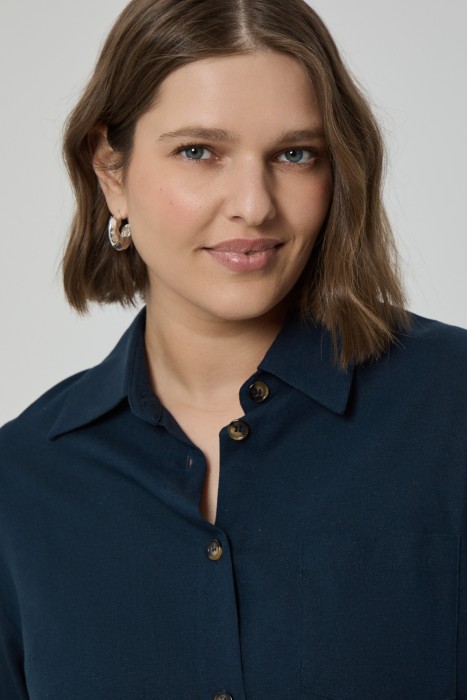 блузка от бренда снежная королева вид слева