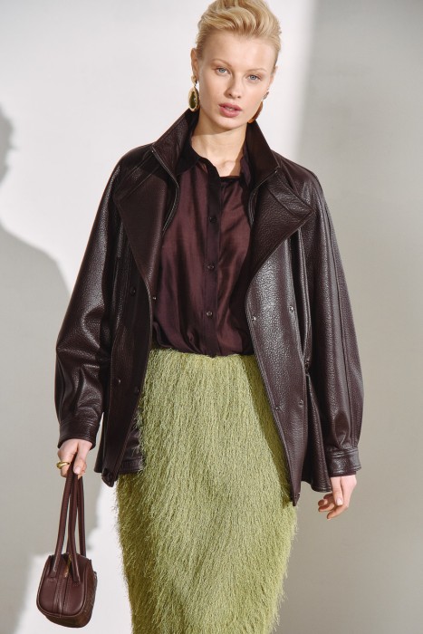 блузка от бренда снежная королева вид слева