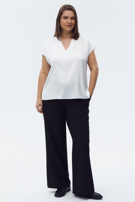 блузка от бренда снежная королева вид слева