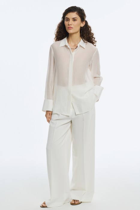 блузка от бренда снежная королева вид слева