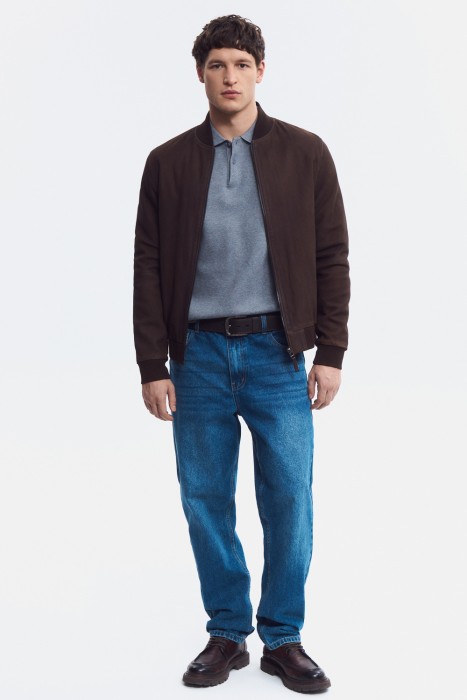 бомбер из натуральной кожи от бренда снежная королева вид слева