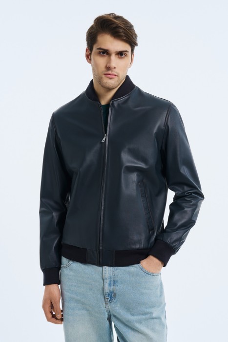 бомбер из натуральной кожи 749370003 фотография