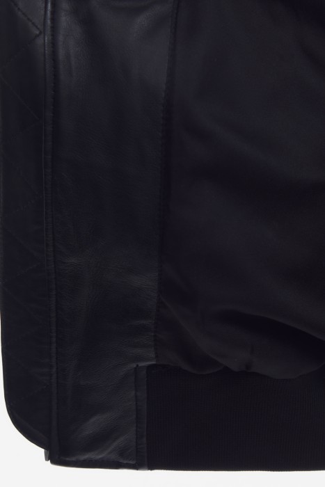 бомбер из натуральной кожи из россии вид сбоку