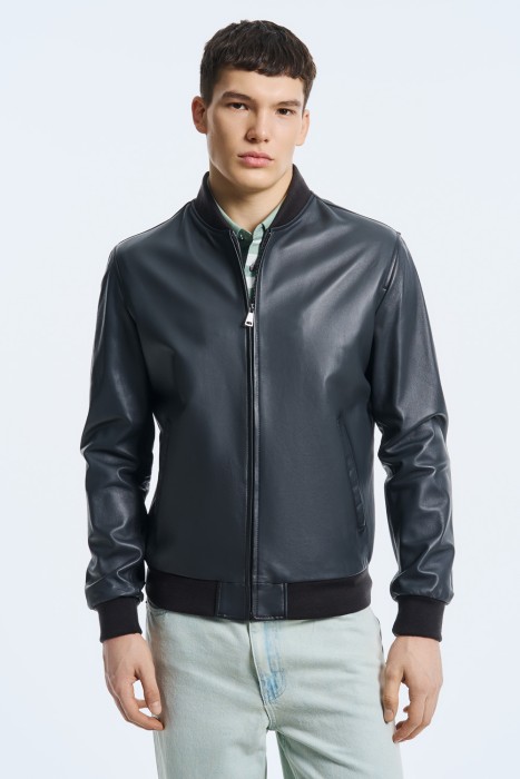 бомбер из натуральной кожи 749371003 фотография