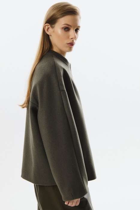 бомбер из пальтовой ткани от бренда снежная королева вид слева