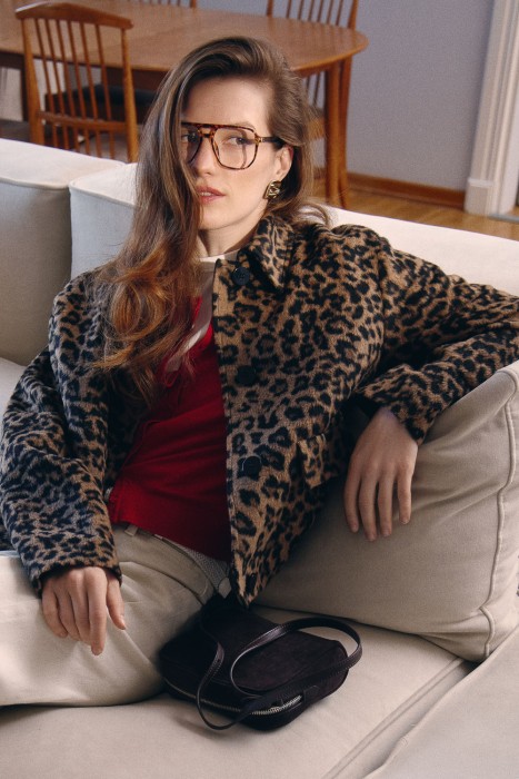 бомбер с анималистичным рисунком 810302003 фотография