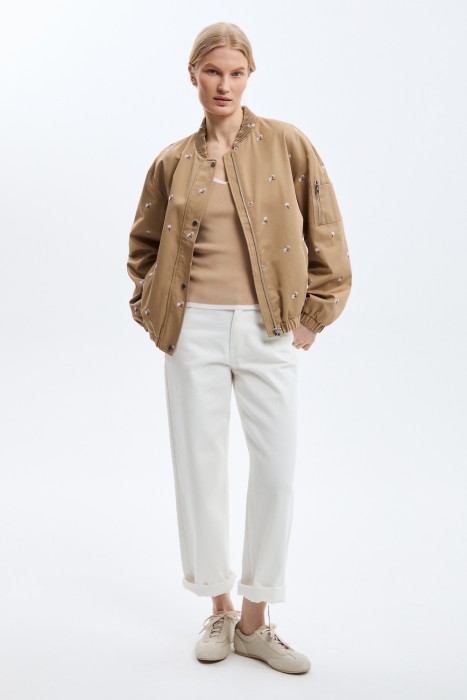 бомбер с вышивкой 816614003 фотография