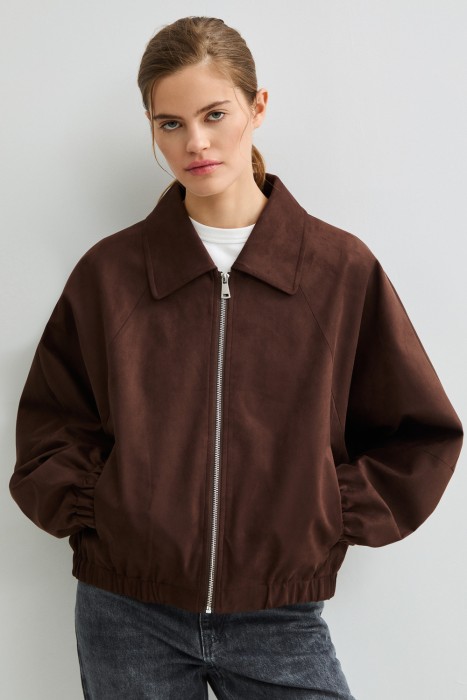 бомбер от бренда снежная королева вид слева