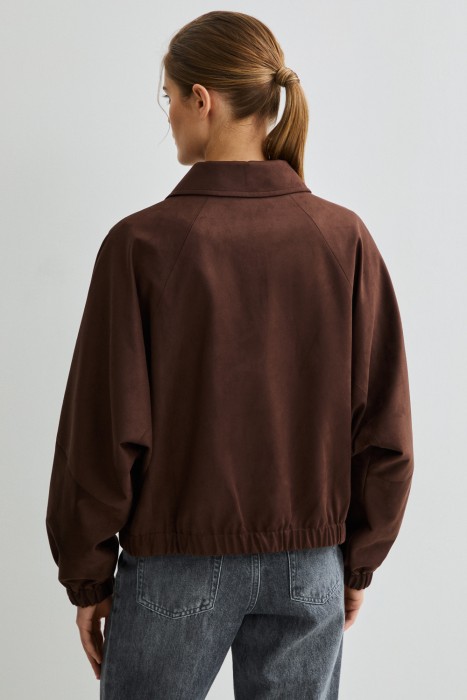 бомбер по цене 7670 руб вид справа