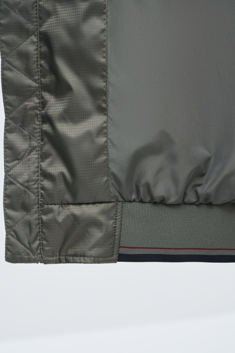 бомбер из россии вид сбоку