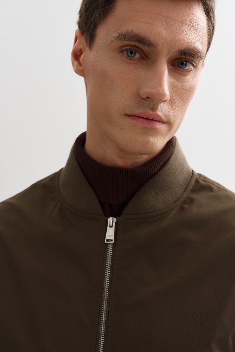 бомбер из россии вид сбоку