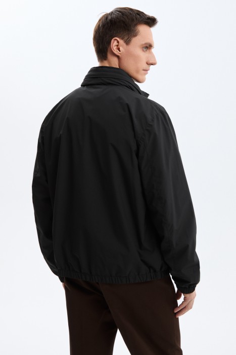 бомбер по цене 4980 руб вид справа