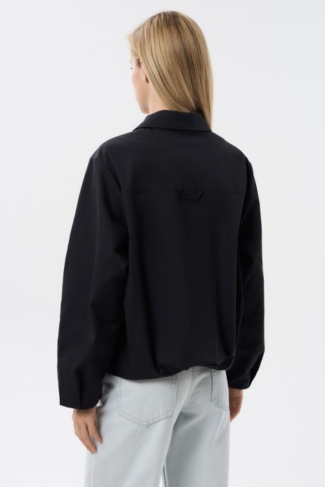 бомбер по цене 5360 руб вид справа