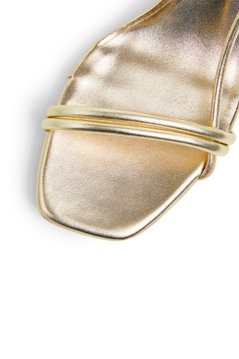 босоножки из натуральной кожи из россии вид сбоку