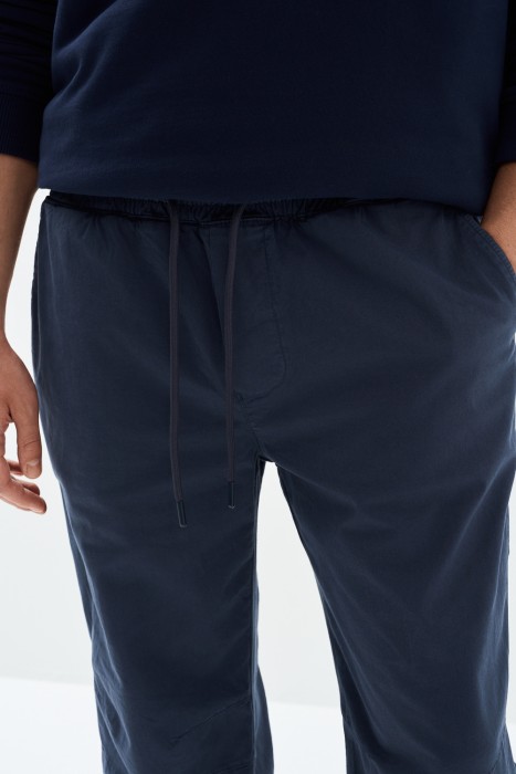 брюки из хлопка от бренда снежная королева вид слева