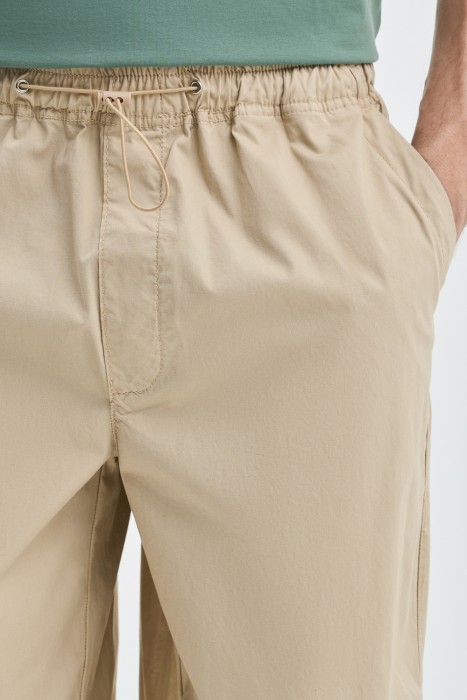 брюки из хлопка из россии вид сбоку