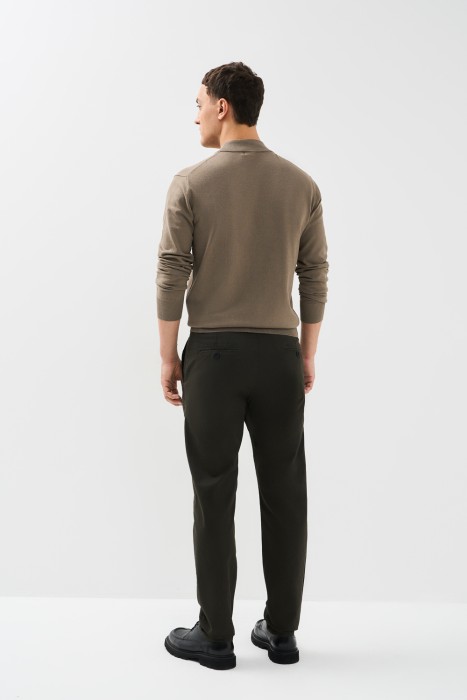 брюки из хлопка по цене 1600 руб вид справа