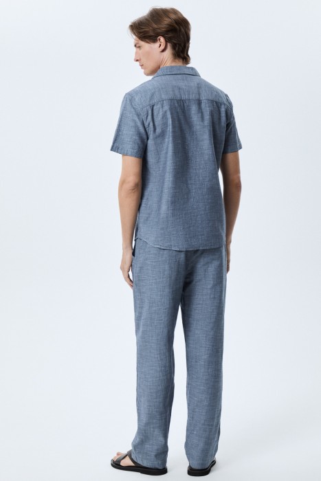 брюки из хлопка по цене 3010 руб вид справа