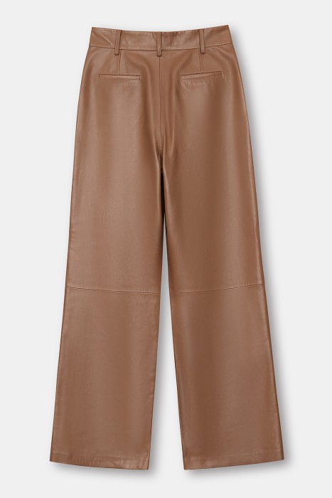 брюки из натуральной кожи по цене 29990 руб вид справа