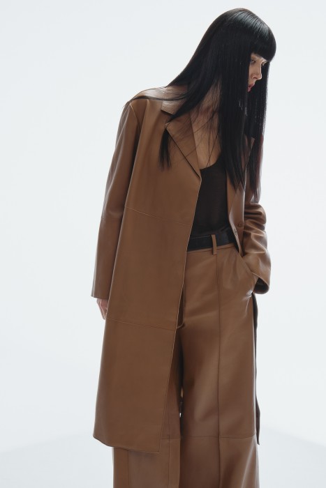 брюки из натуральной кожи от бренда снежная королева вид слева