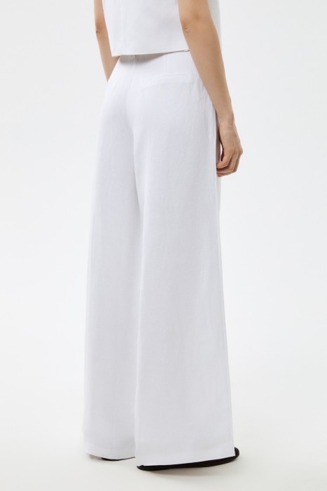 брюки из смесового льна по цене 4360 руб вид справа