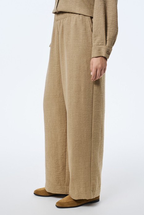 Товар с артикулом 749432003 вид сзади