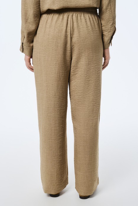 брюки из вискозы и льна по цене 2270 руб вид справа