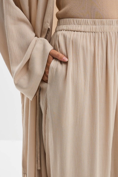 брюки из вискозы от бренда снежная королева вид слева