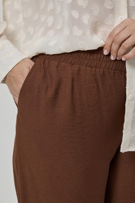 брюки из вискозы от бренда снежная королева вид слева