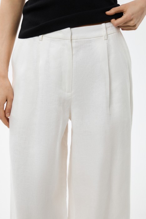 брюки изо льна из россии вид сбоку