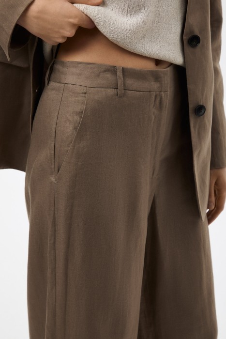 брюки изо льна от бренда снежная королева вид слева