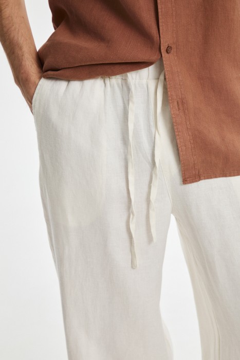 брюки изо льна от бренда снежная королева вид слева