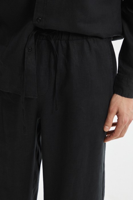 брюки изо льна из россии вид сбоку